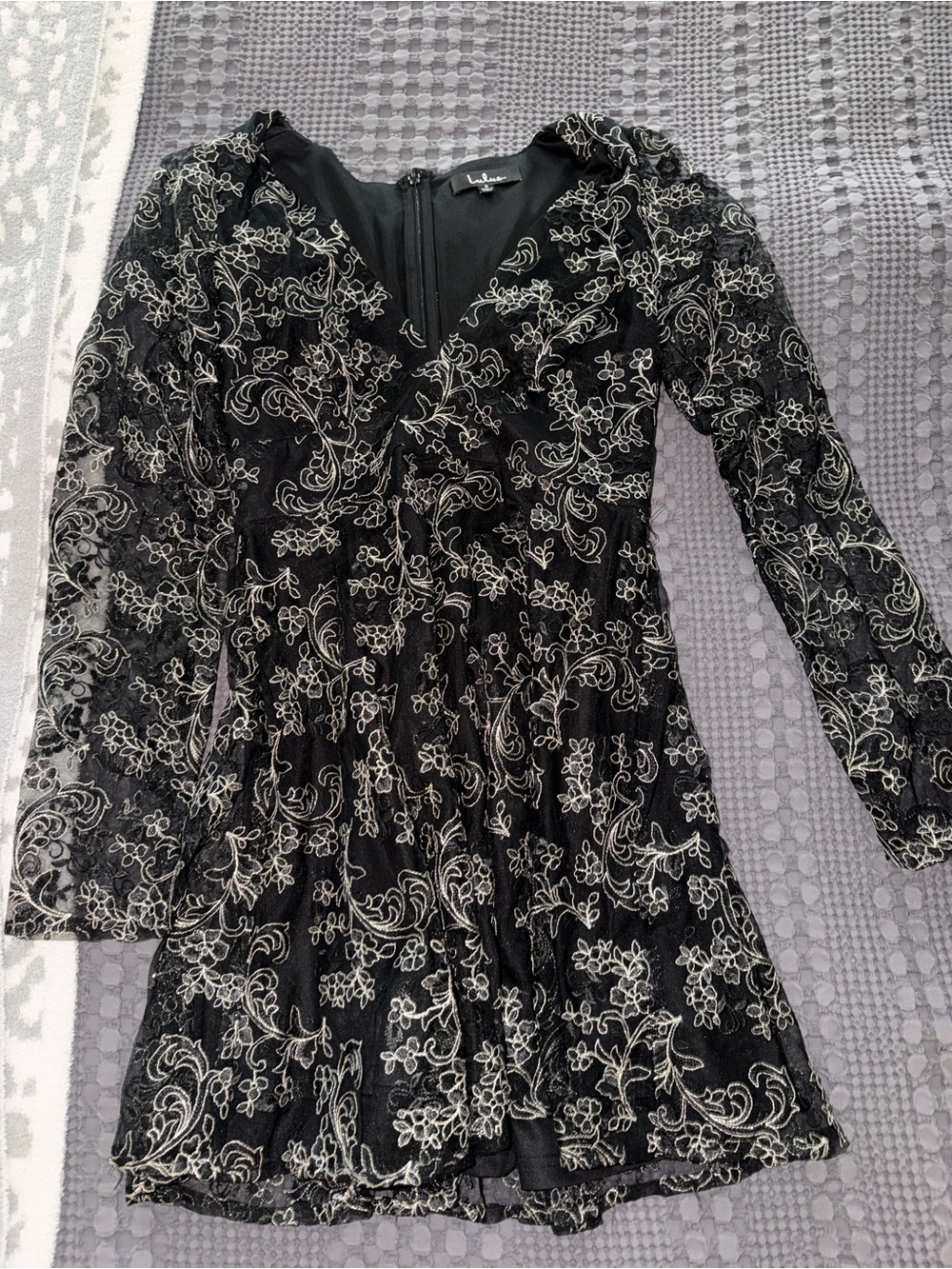 Lulu's Black Long-Sleeve Floral Lace Dress